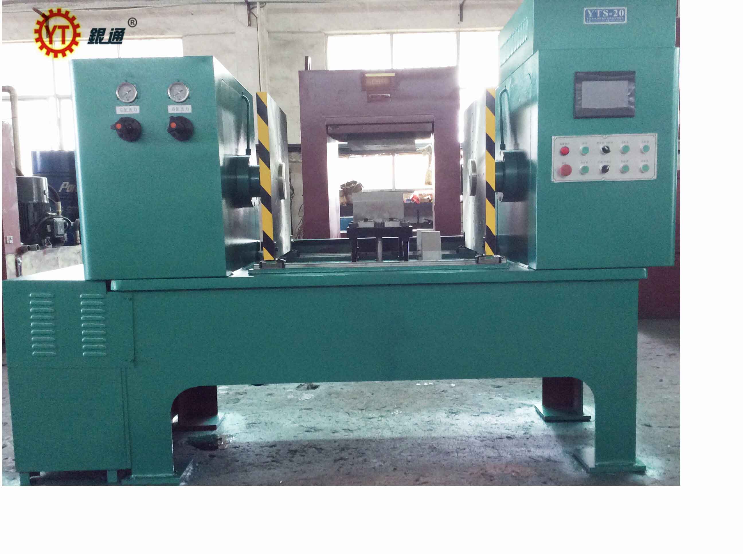 玩具球和液壓機(jī)哪個好